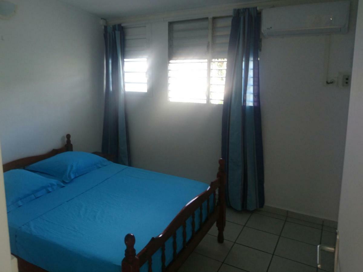 Bungalow Proche Plage Le Gosier  Bagian luar foto